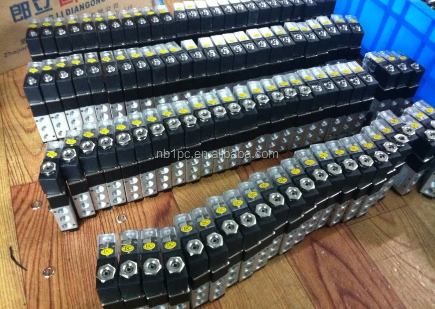 4V310-08 5 Ports 2 Position Single Solenoid Pneumatic Air Valve 1/4 BSPT DC 24V Manual Power Pilot Structure